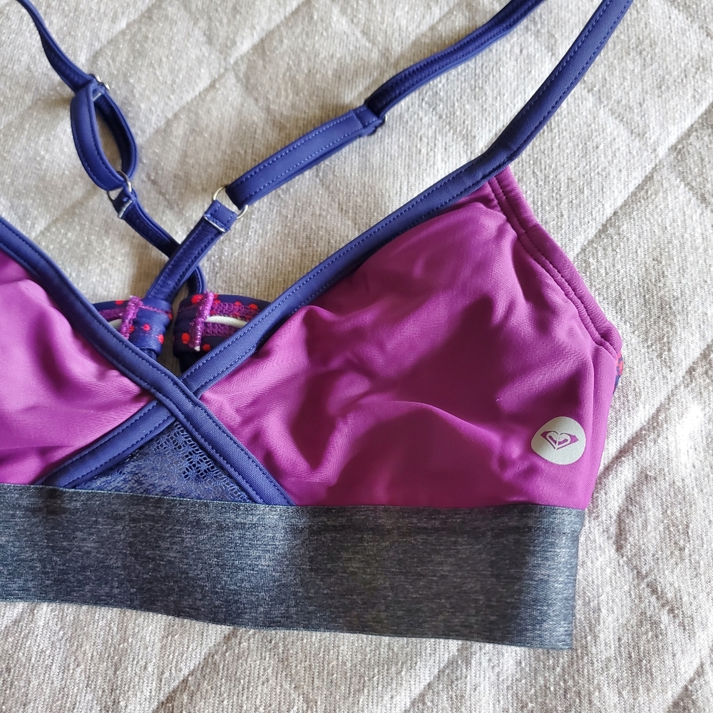 ⭐ 4/$20 Roxy Bikini Top Size Small‎ - Picture 2 of 6